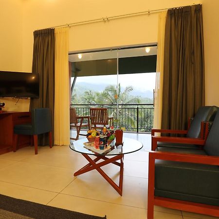 Petals Resorts Wayanad Tariyod Buitenkant foto