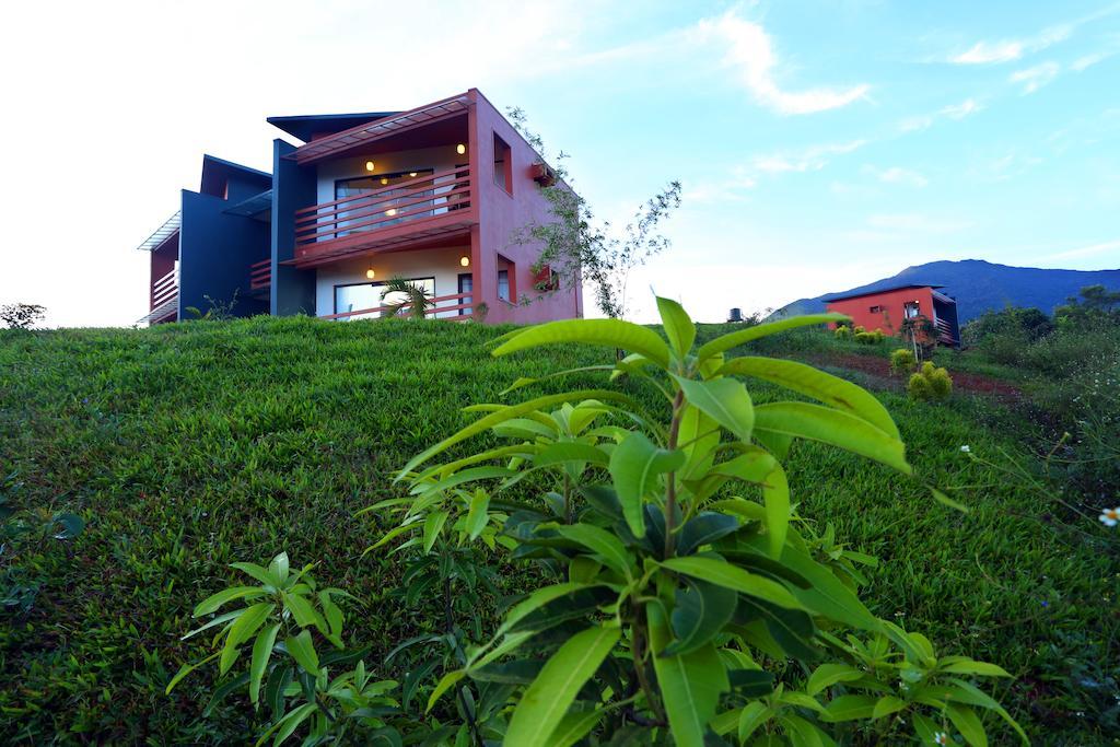 Petals Resorts Wayanad Tariyod Buitenkant foto